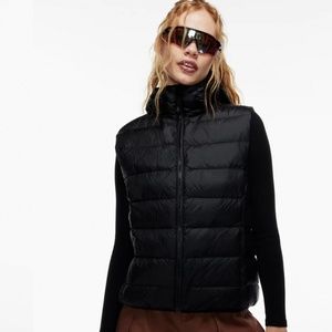 TNA The little puff vest